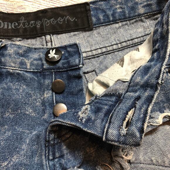 One Teaspoon Distressed Fryed Hem Button Fly Summer Women Shorts 26 - Picture 4 of 6